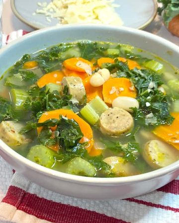 Simple white bean, chicken sausage, and kale soup
