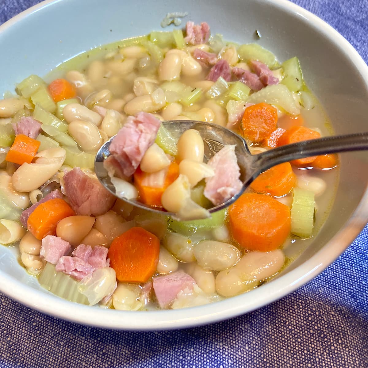 ham and bean soup recipe ready to eat.