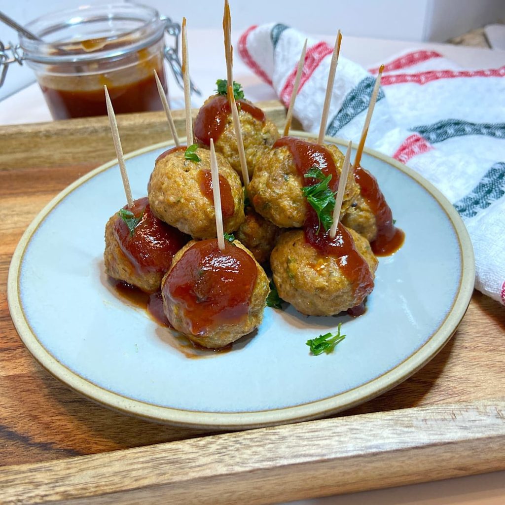 mediterranean meatballs as appetizer on plate